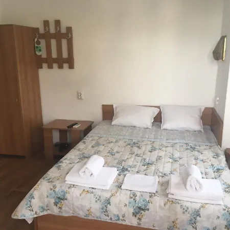 Hris Pensión Chernomorets