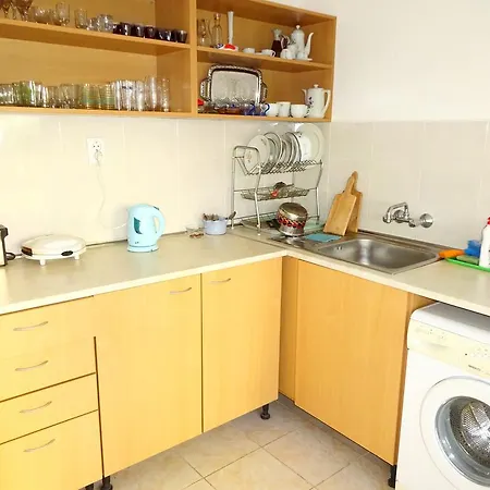 Pensión Hris Chernomorets