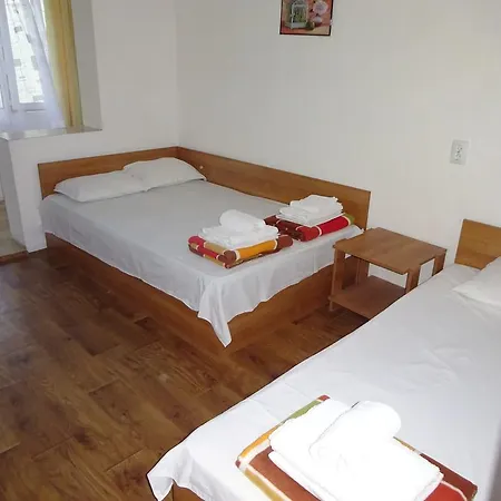 Hris Guest house Chernomorets