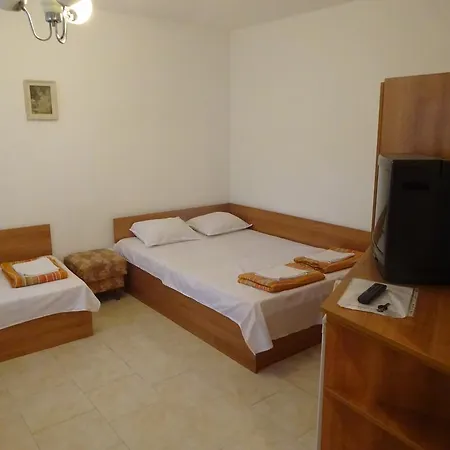 Hris Guest house Chernomorets